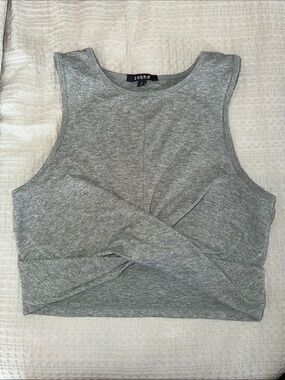 Zobha Heather Grey Twist-Front Crop Tank